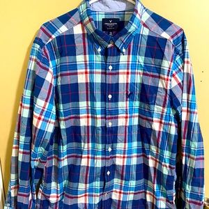 American Eagle Plaid Button Down Shirt